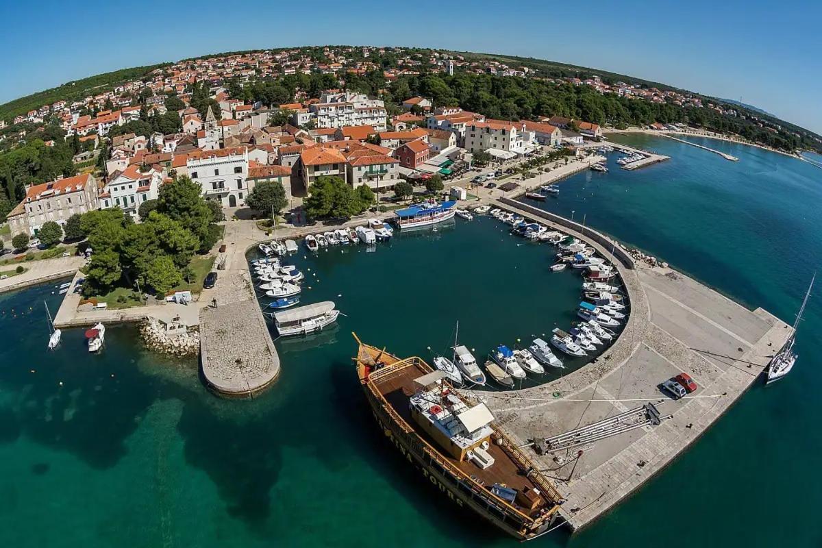 Adria Apartments Sveti Filip i Jakov Exterior foto